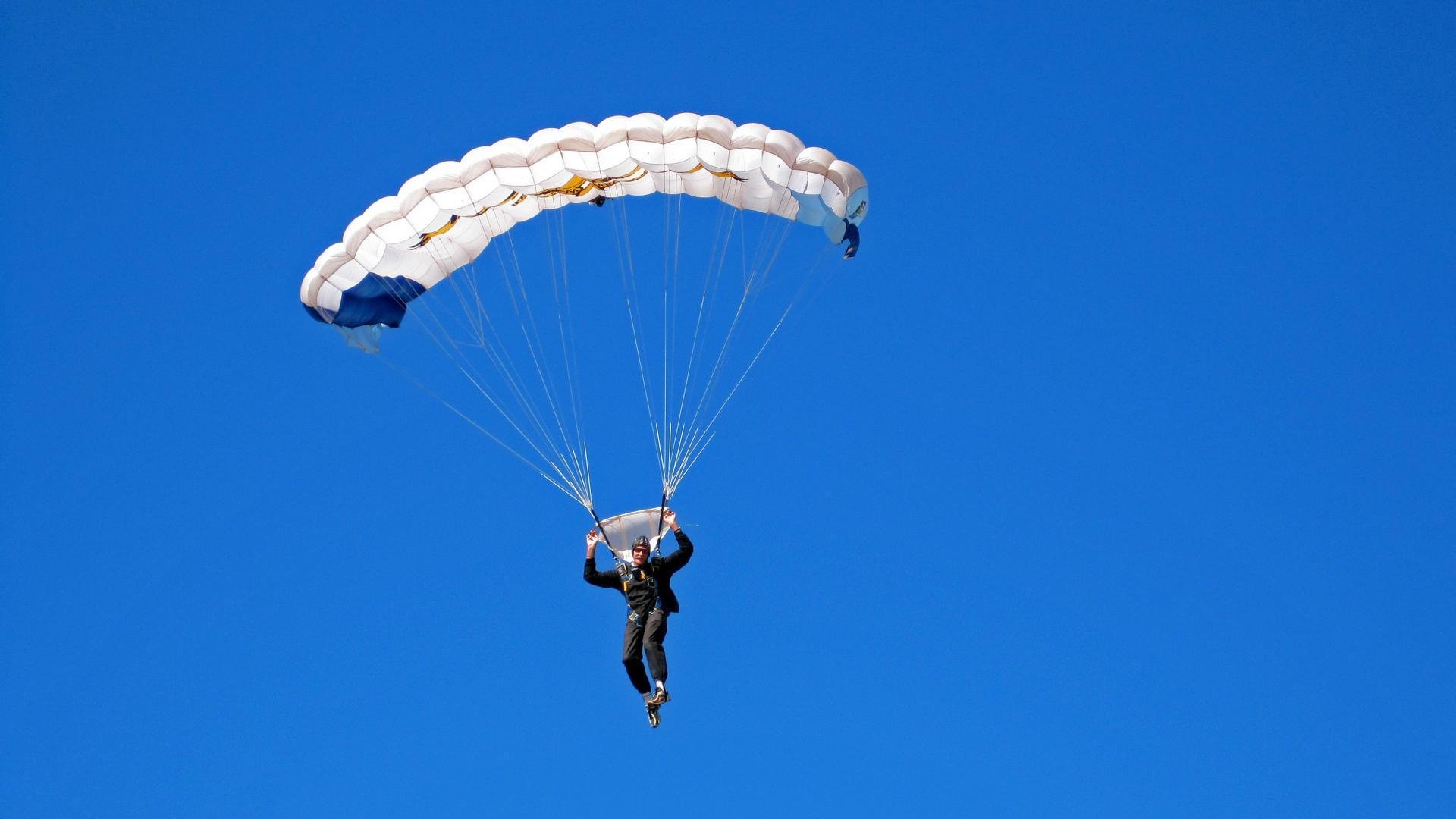 哈兰德势不可挡惊艳全球,美国足球未来可期展新篇,哈兰德震撼世界,美国足球迎新生